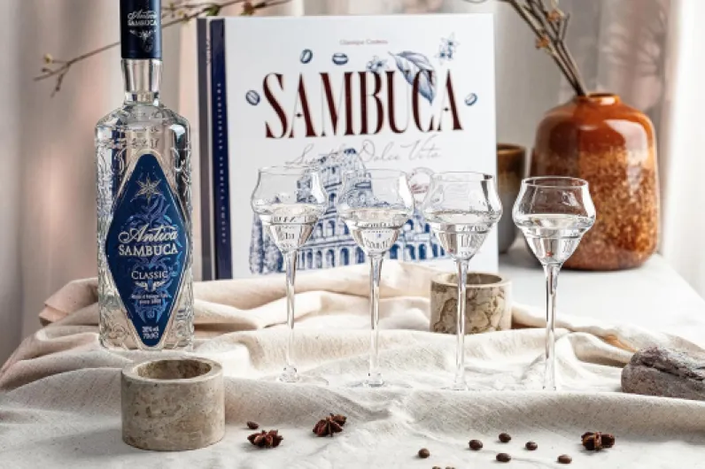 91qf1UvAISL._AC_SL1500_